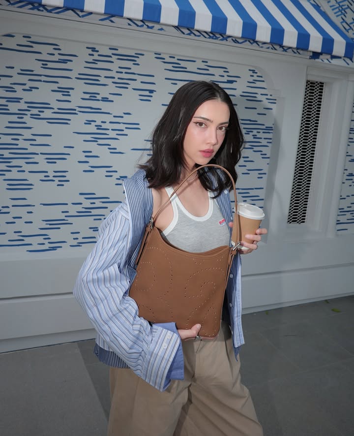 ซาร่า เล็กจ์