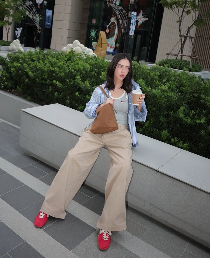 ซาร่า เล็กจ์