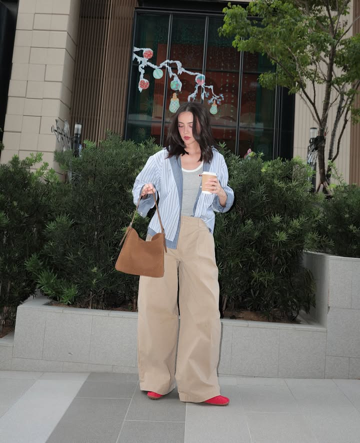 ซาร่า เล็กจ์