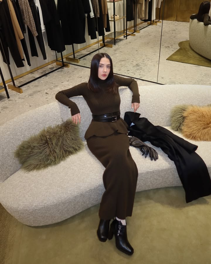 ซาร่า เล็กจ์