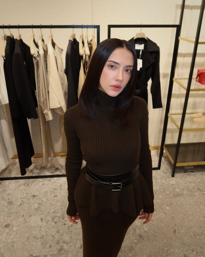 ซาร่า เล็กจ์