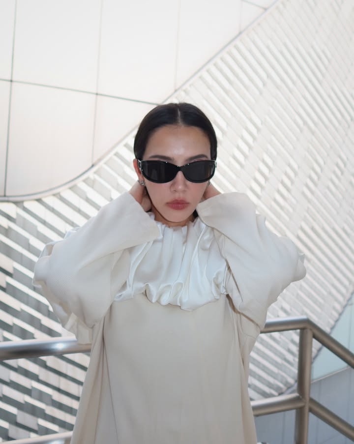 ซาร่า เล็กจ์