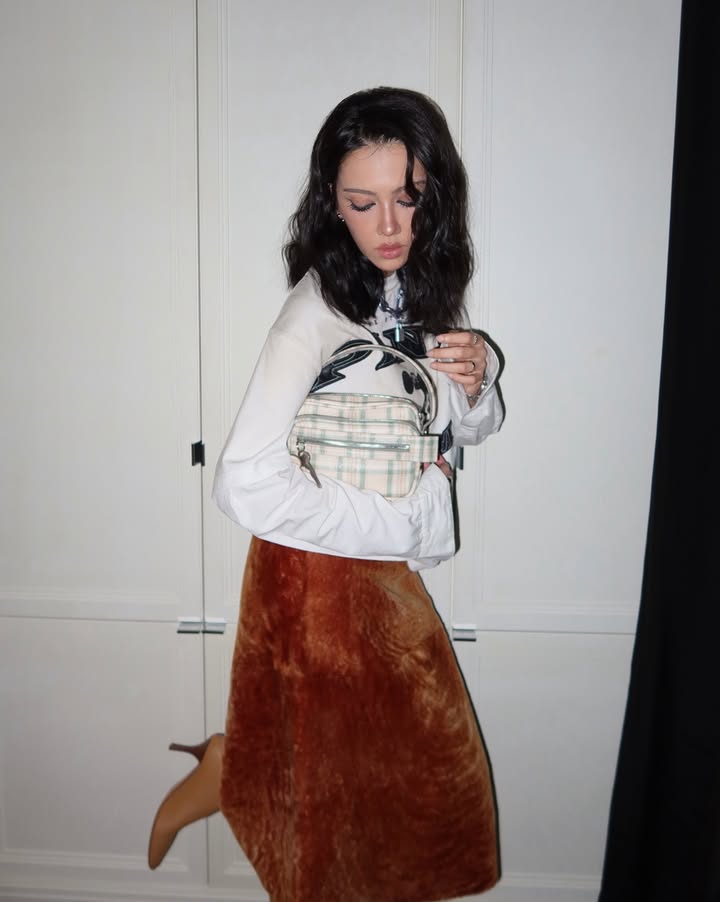 ซาร่า เล็กจ์