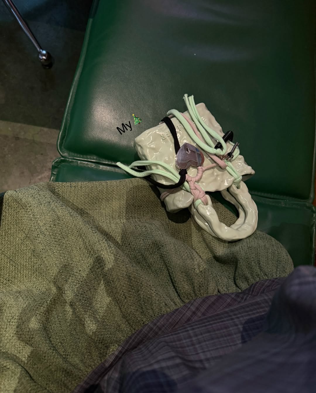 ซาร่า เล็กจ์