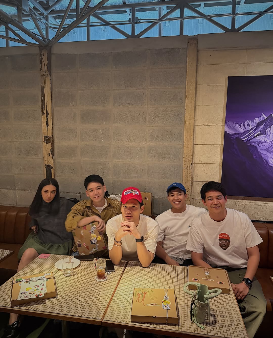 ซาร่า เล็กจ์