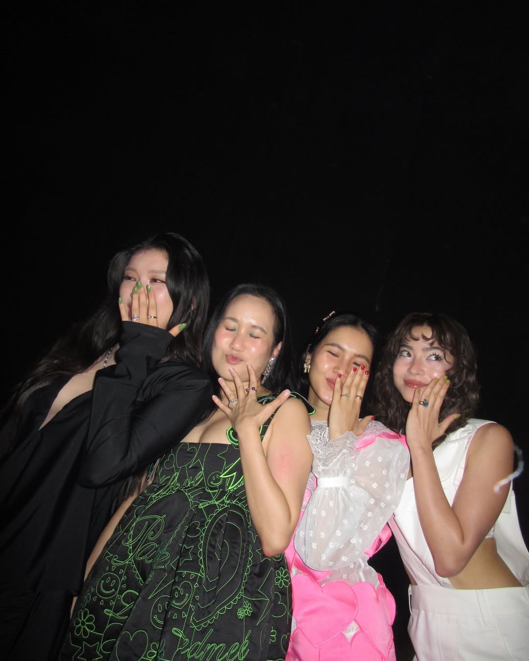 ซาร่า เล็กจ์