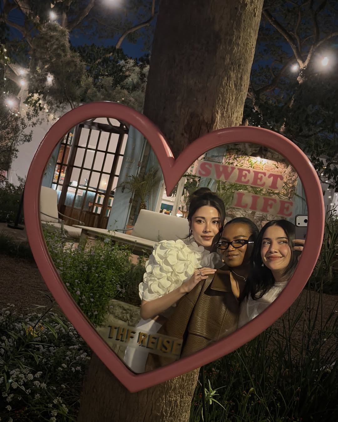 ซาร่า เล็กจ์