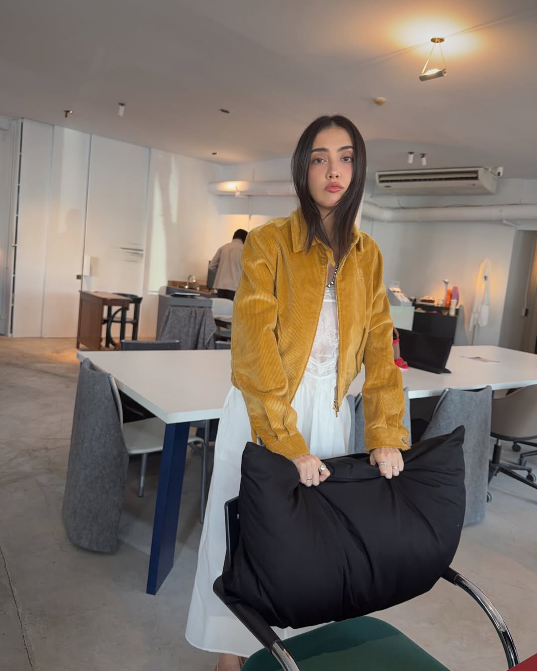 ซาร่า เล็กจ์