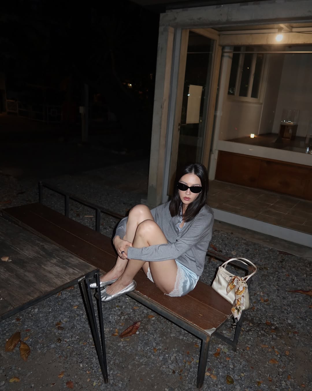 ซาร่า เล็กจ์