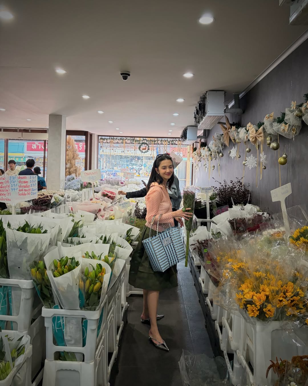 ซาร่า เล็กจ์