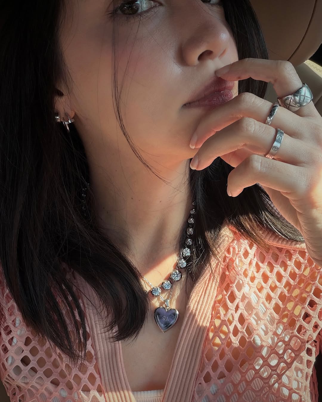 ซาร่า เล็กจ์