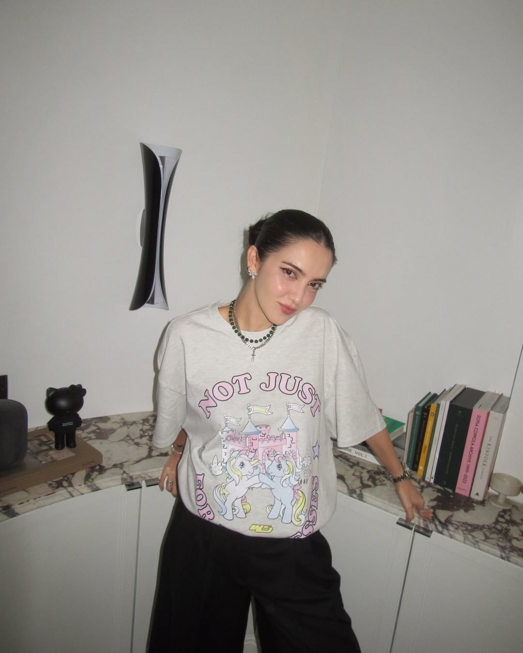 ซาร่า เล็กจ์