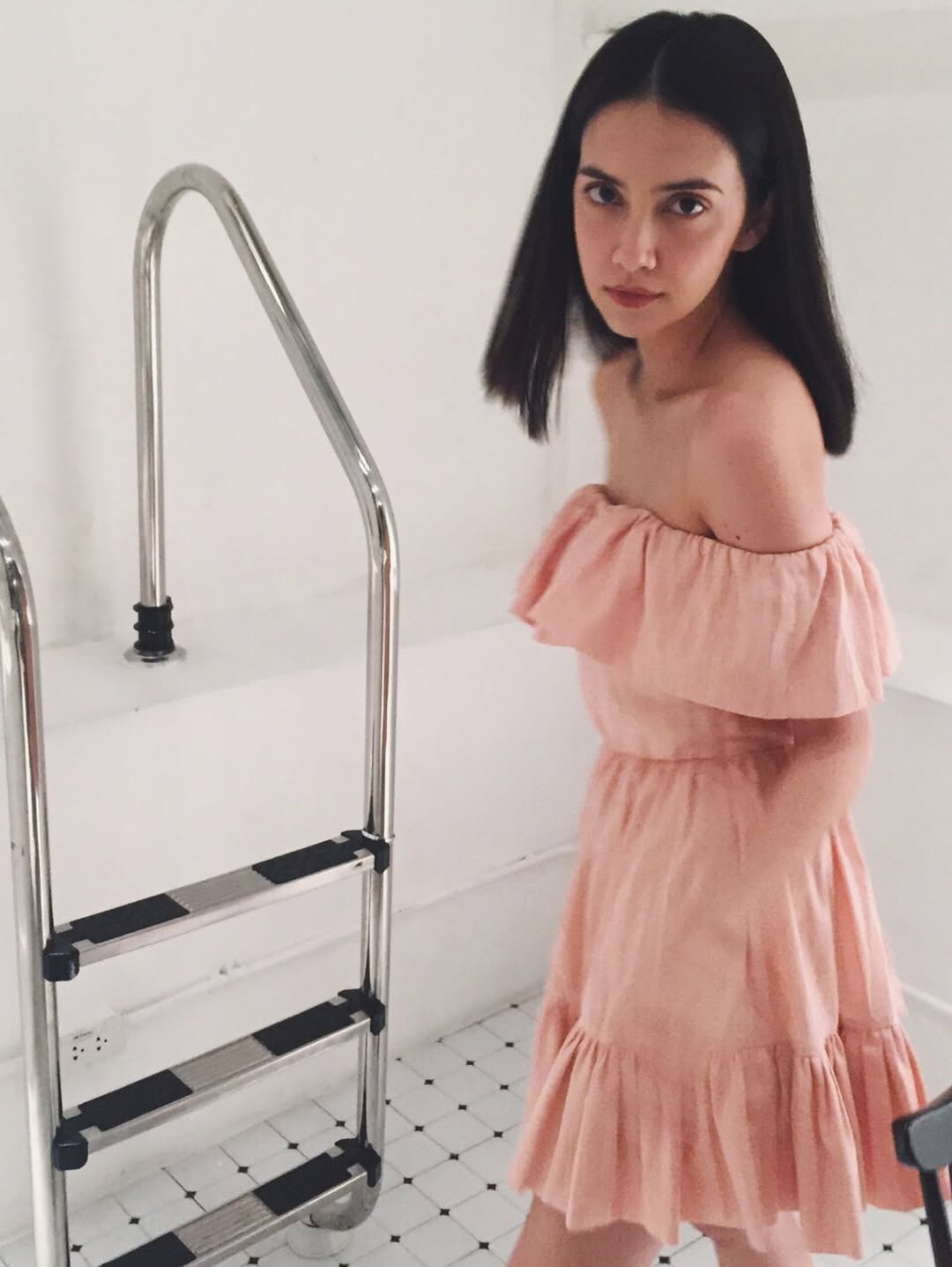 ซาร่า เล็กจ์