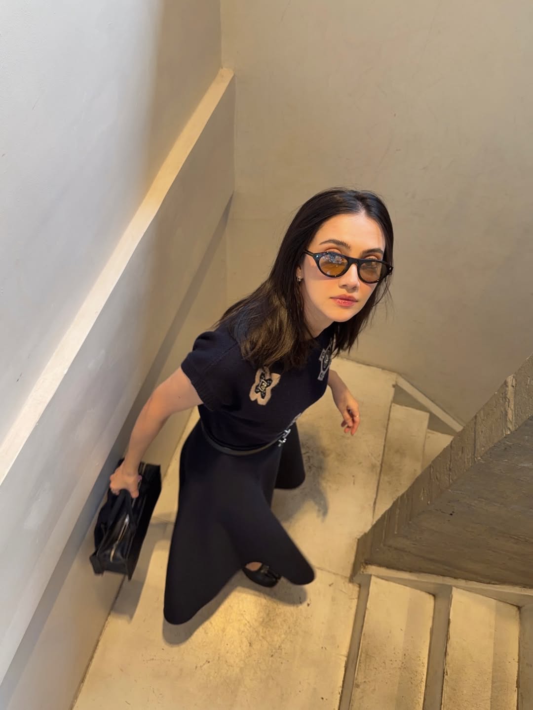 ซาร่า เล็กจ์