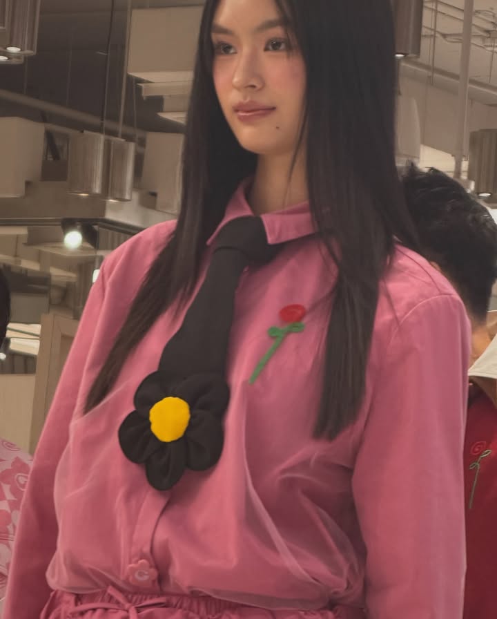 ซาร่า เล็กจ์