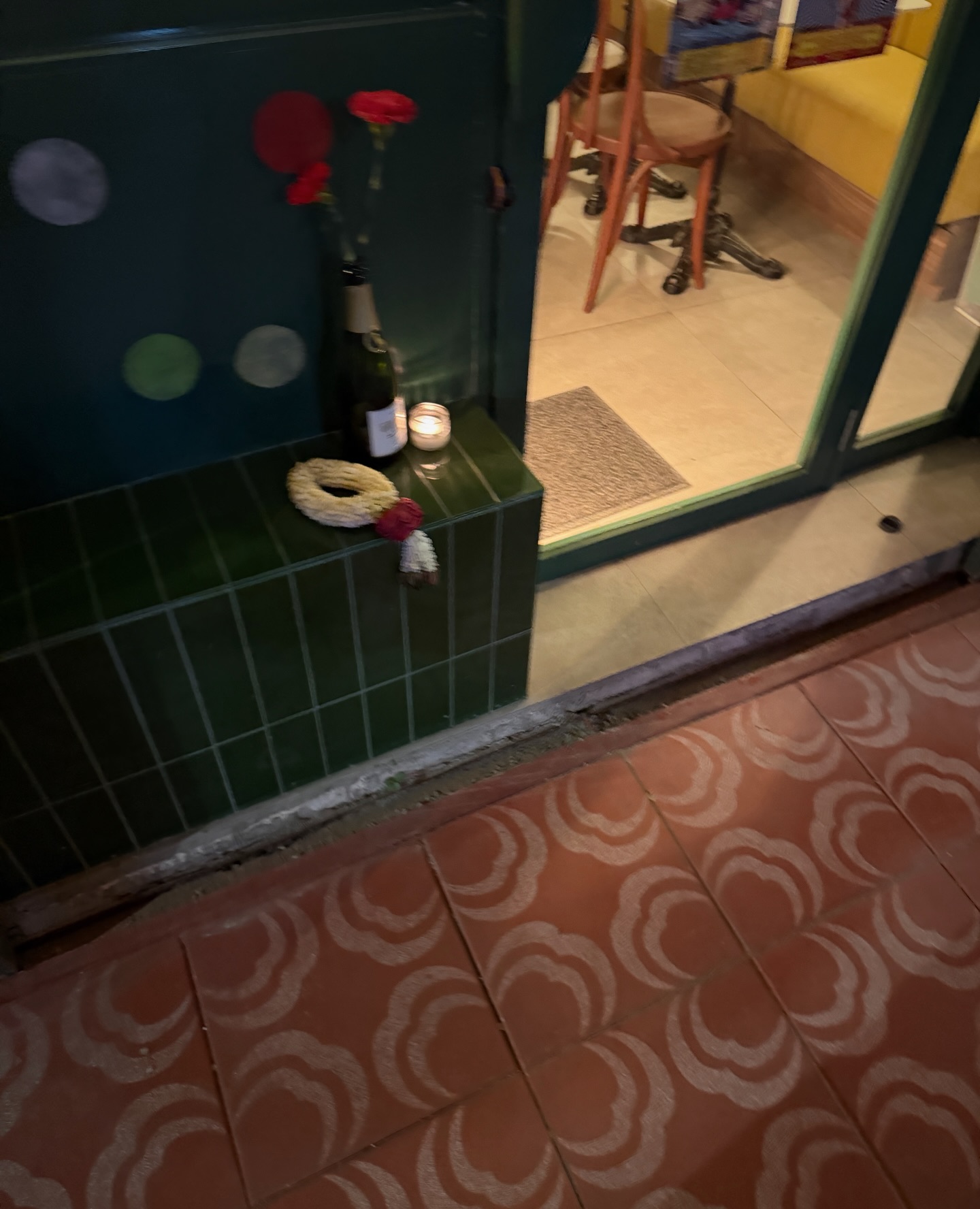 ซาร่า เล็กจ์