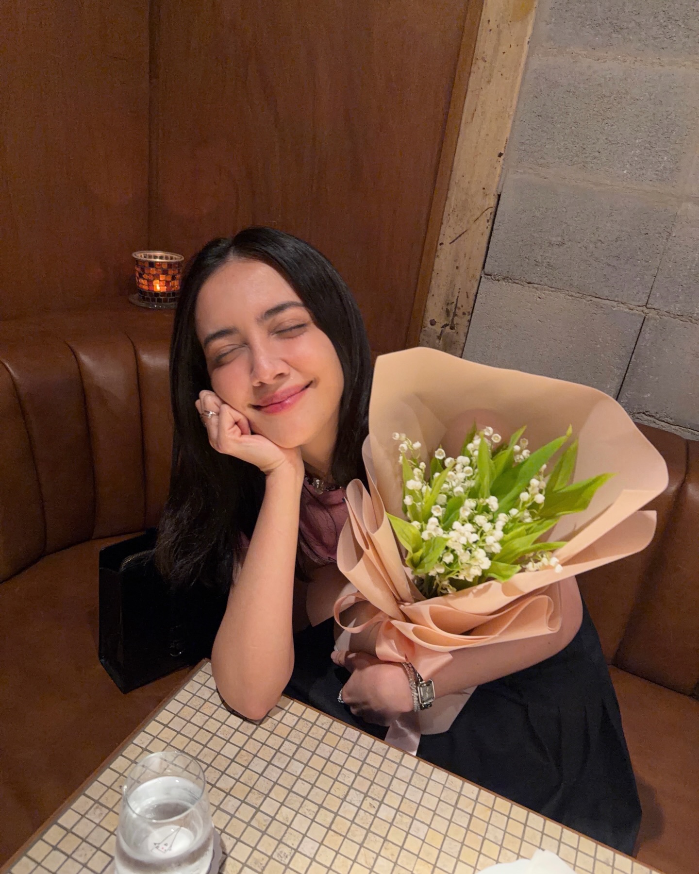 ซาร่า เล็กจ์