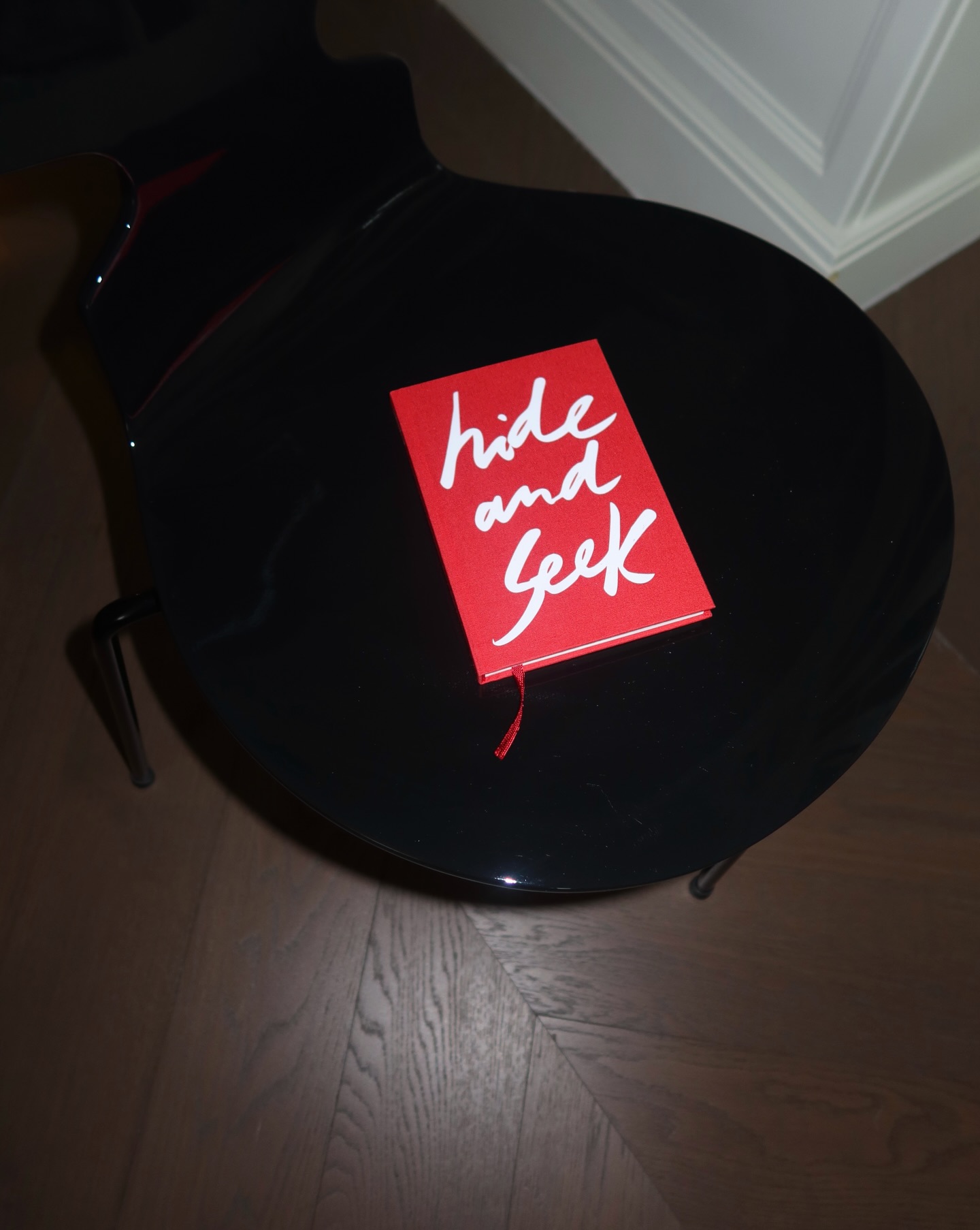 ซาร่า เล็กจ์