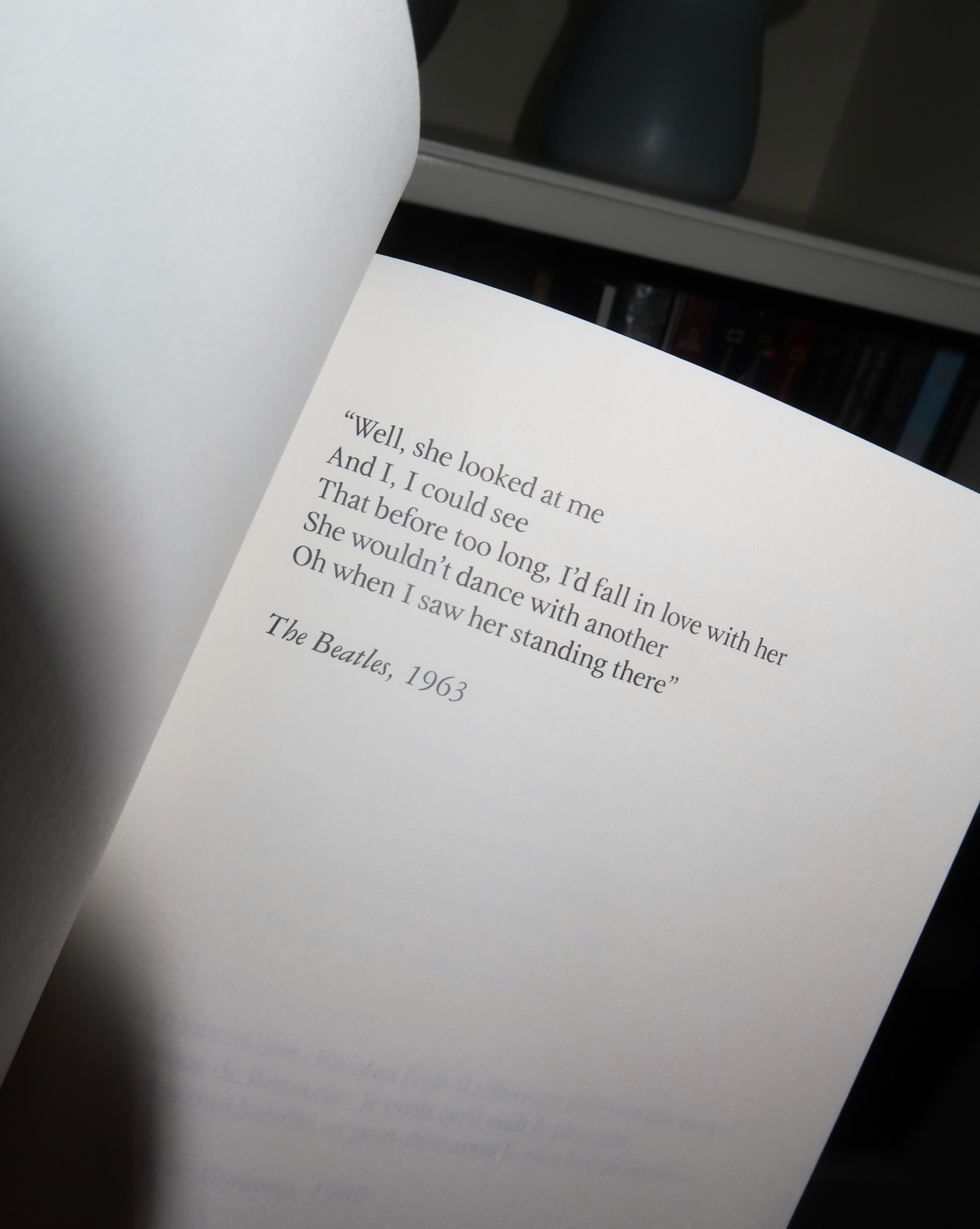 ซาร่า เล็กจ์