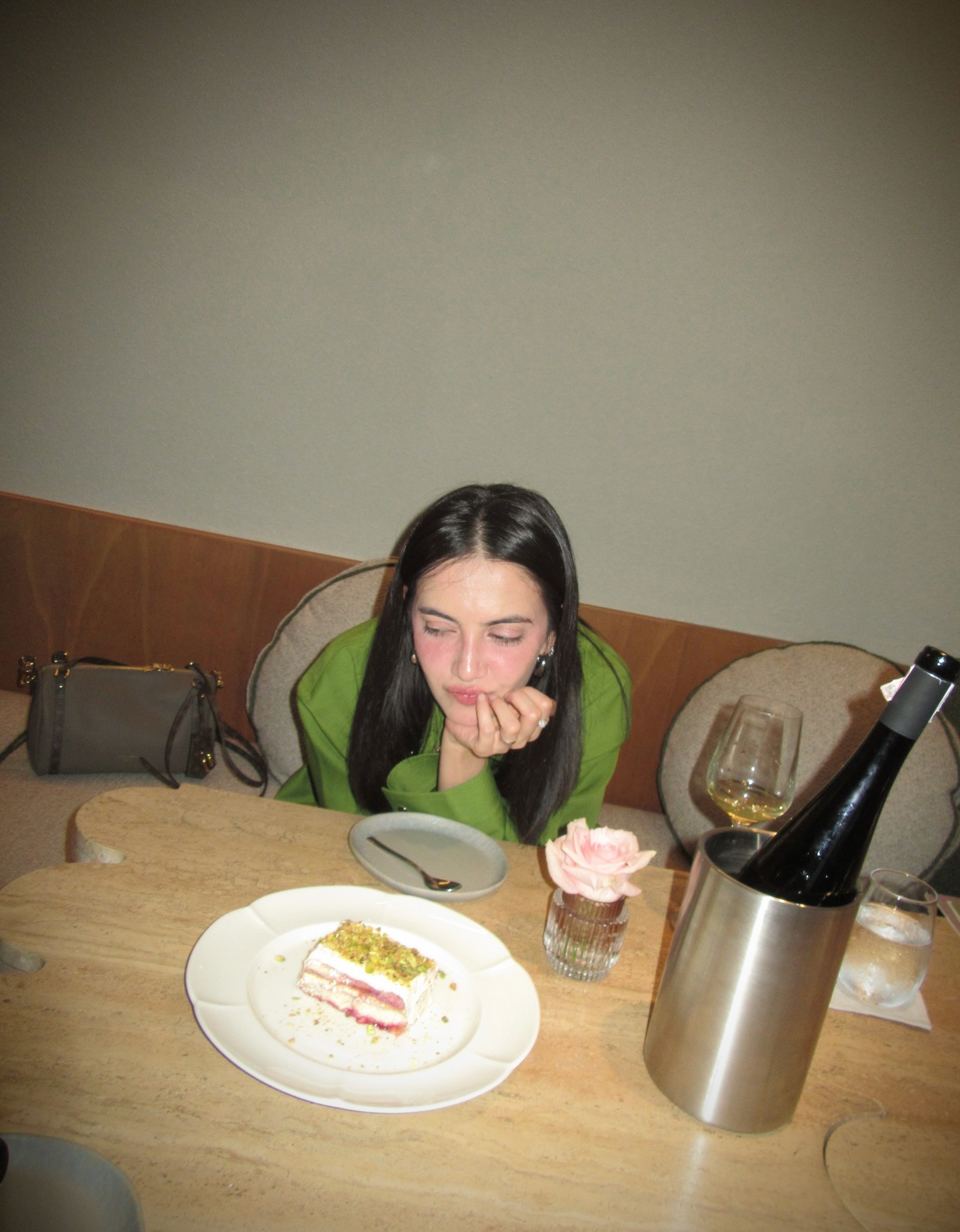 ซาร่า เล็กจ์