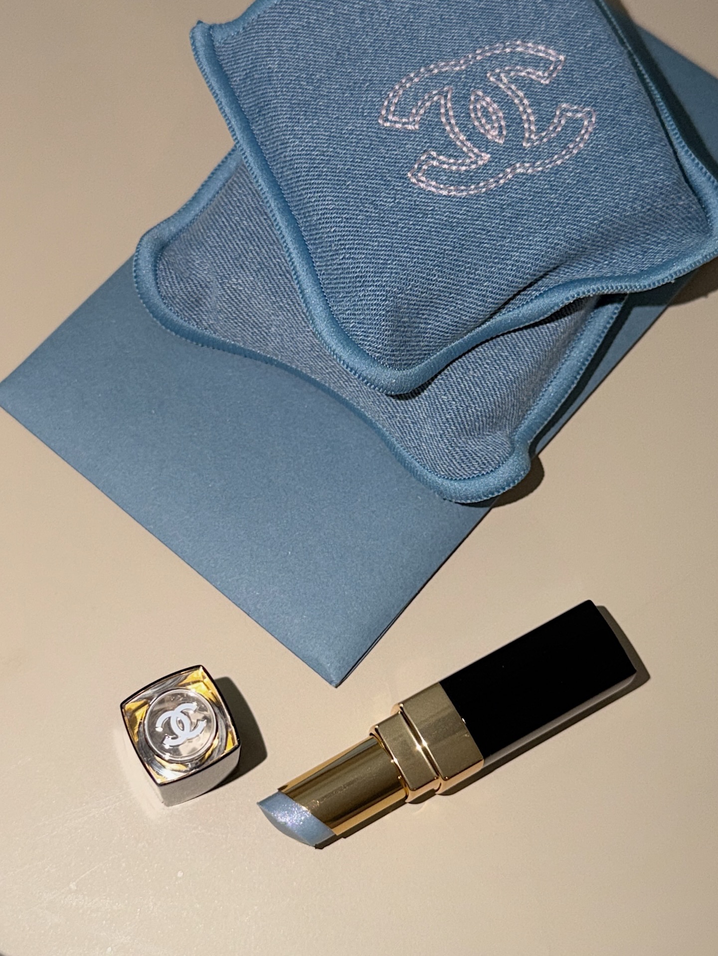 ซาร่า เล็กจ์