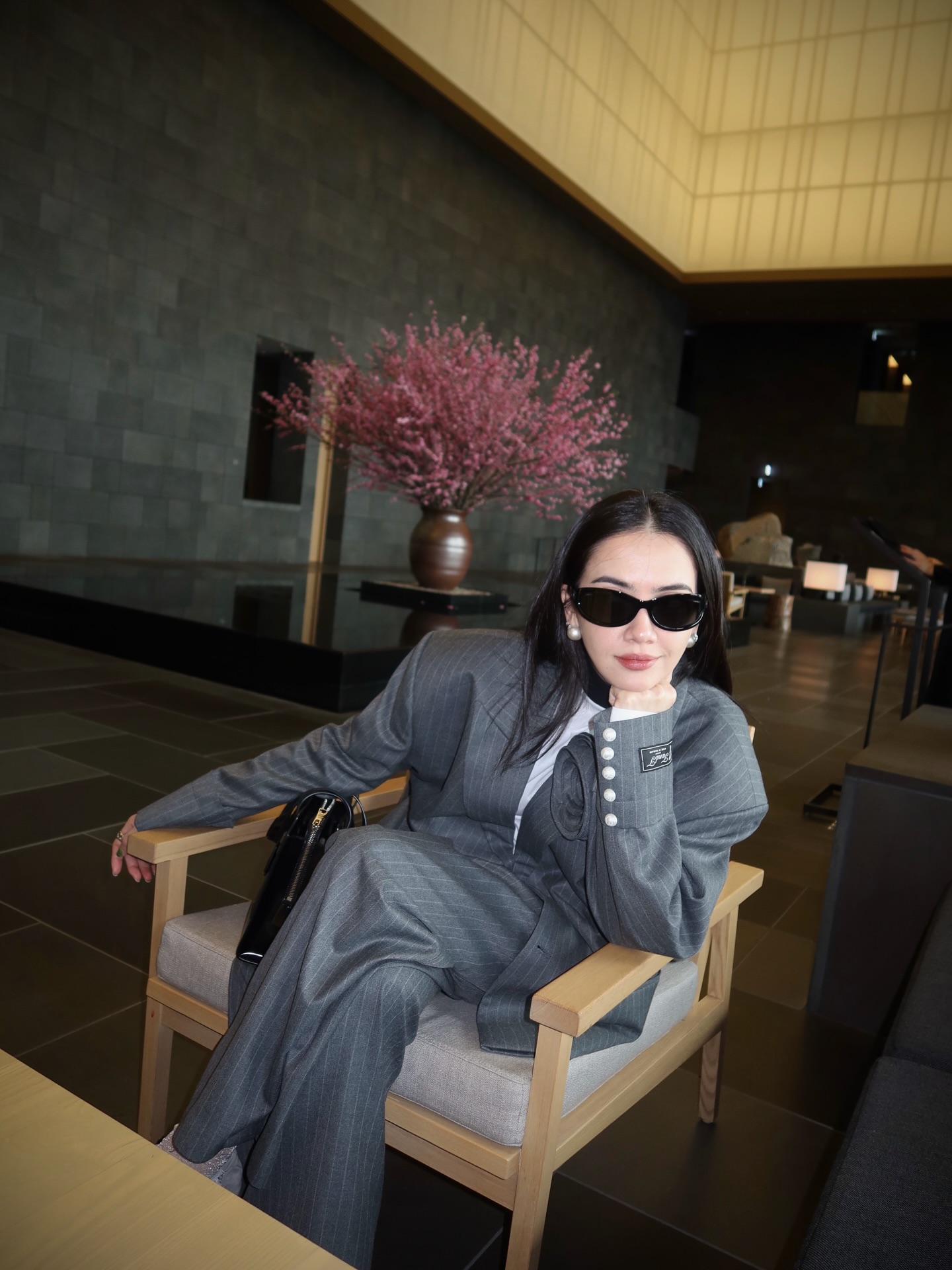 ซาร่า เล็กจ์