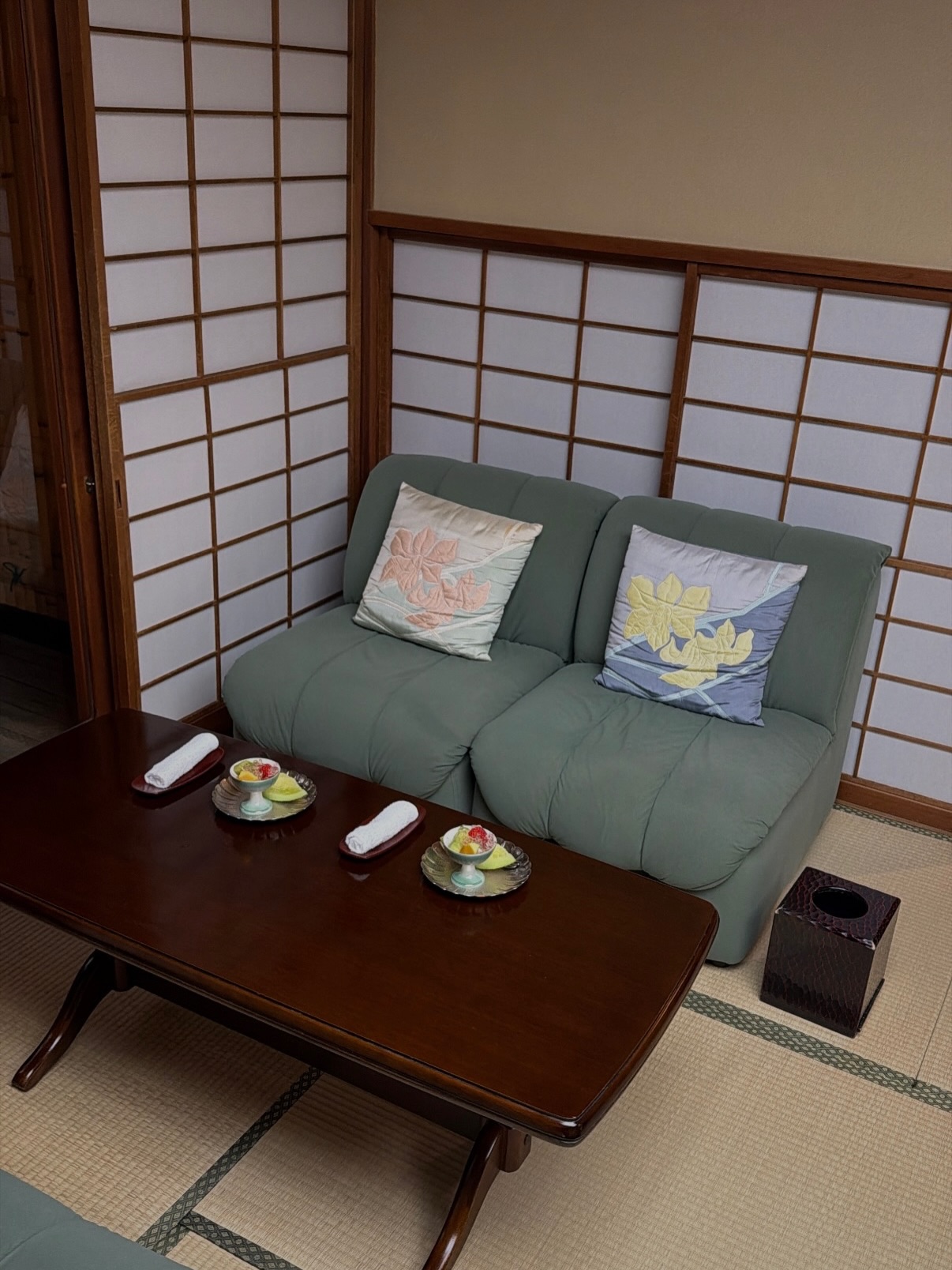 ซาร่า เล็กจ์