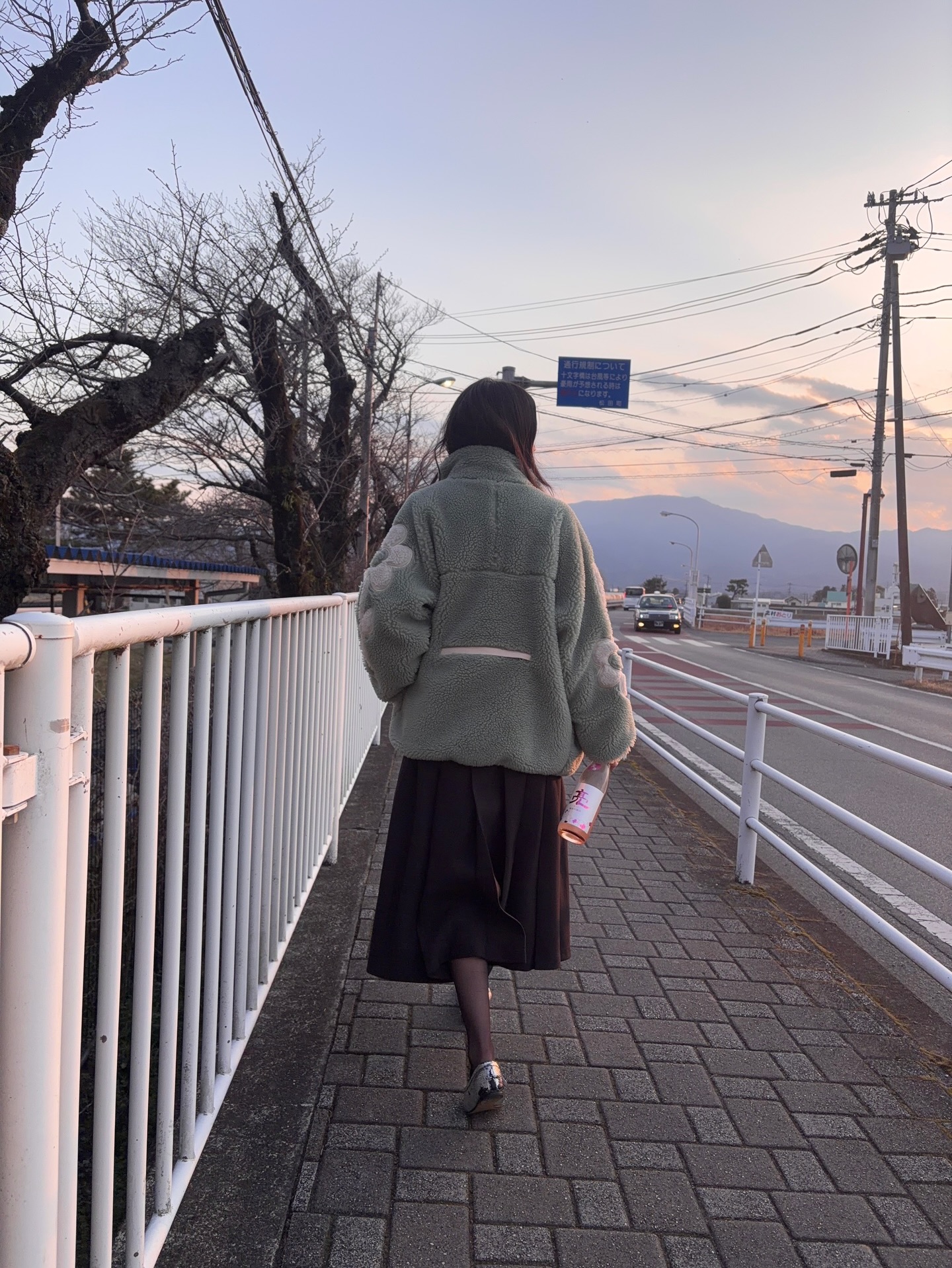 ซาร่า เล็กจ์