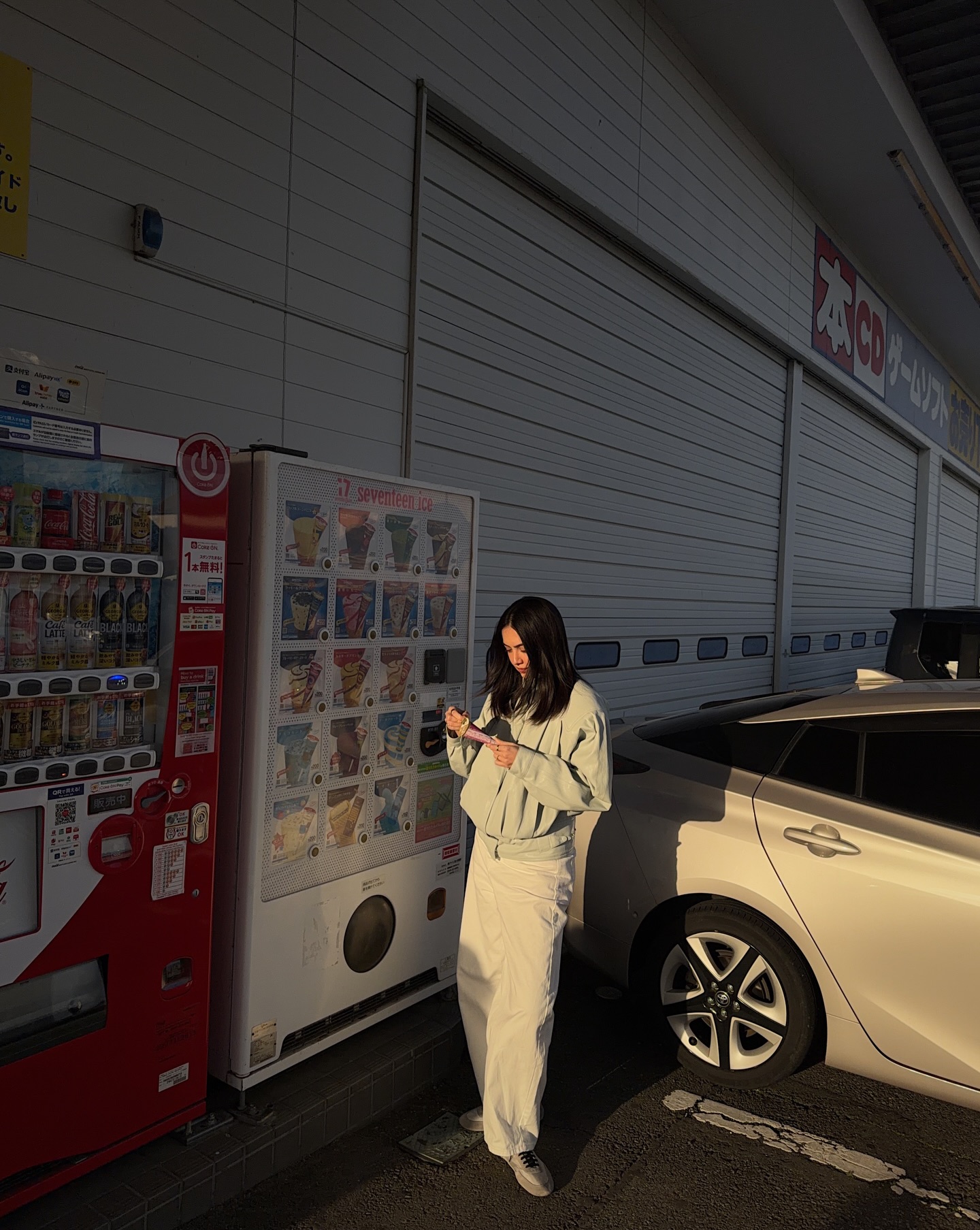 ซาร่า เล็กจ์