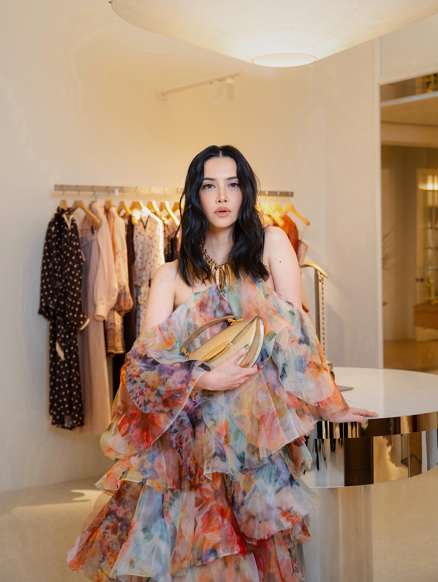 ซาร่า เล็กจ์