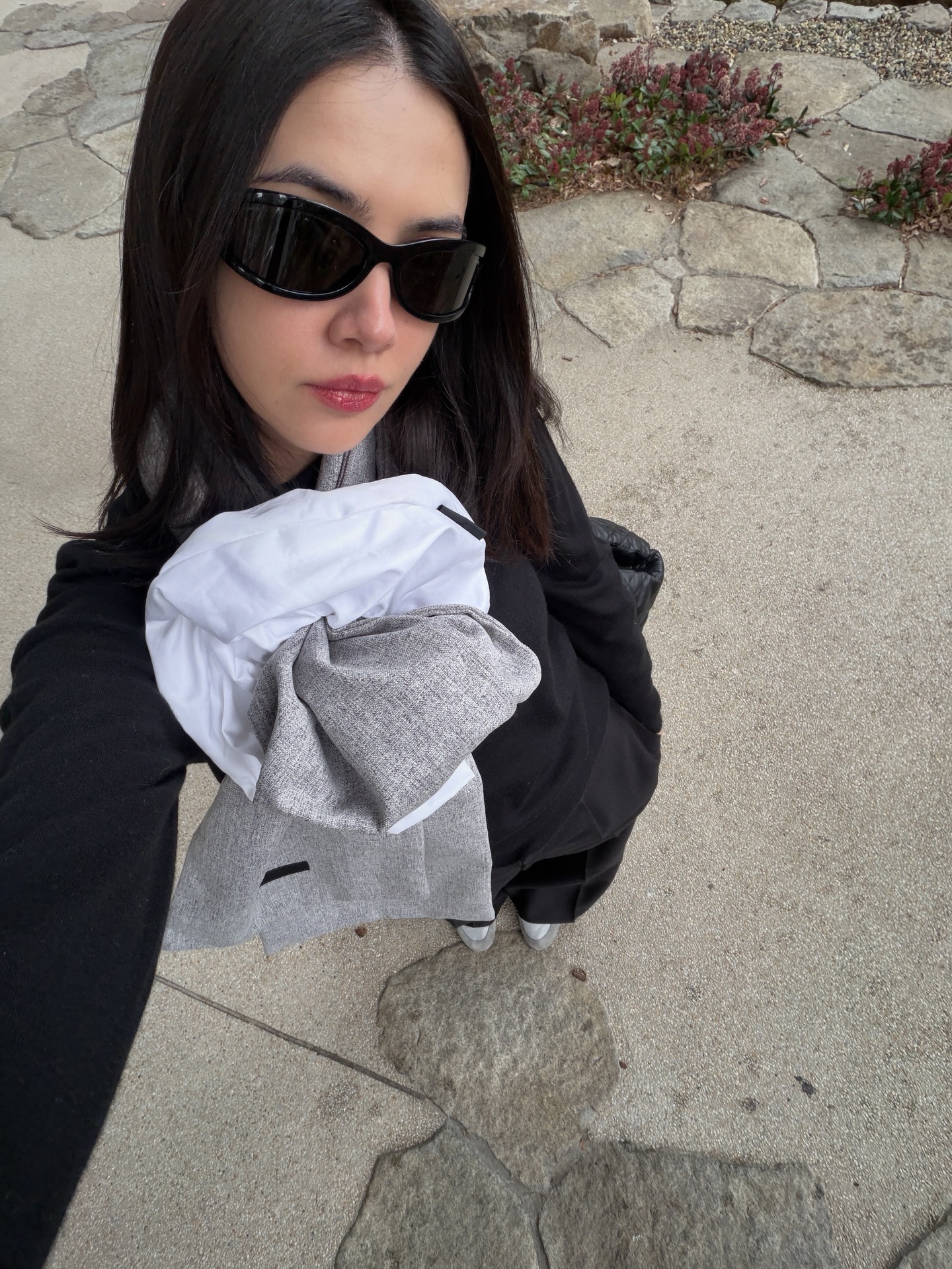 ซาร่า เล็กจ์