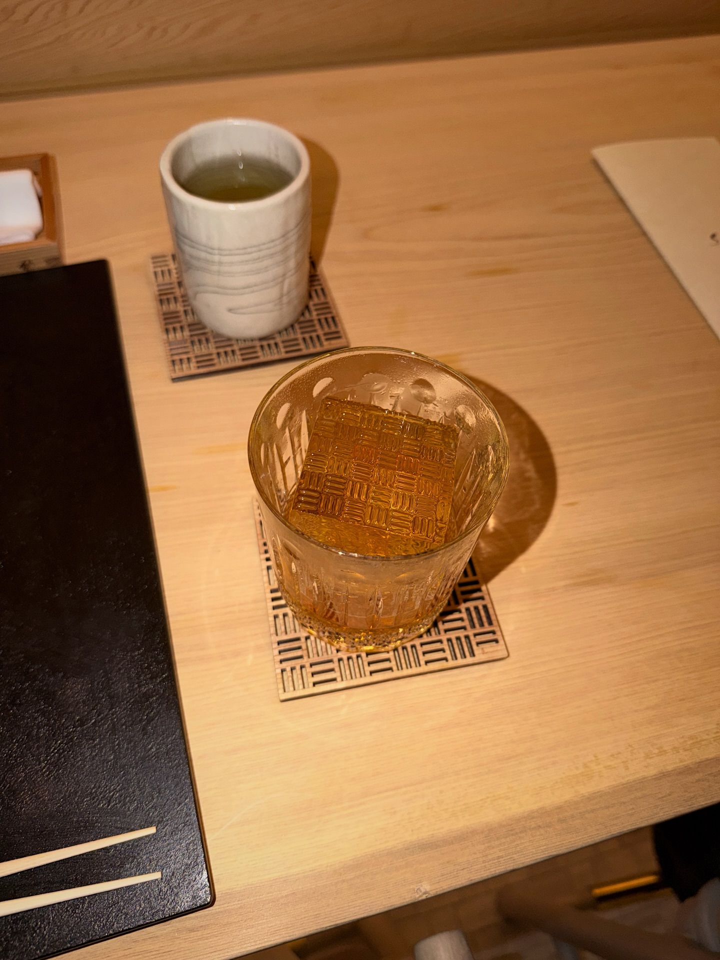 ซาร่า เล็กจ์