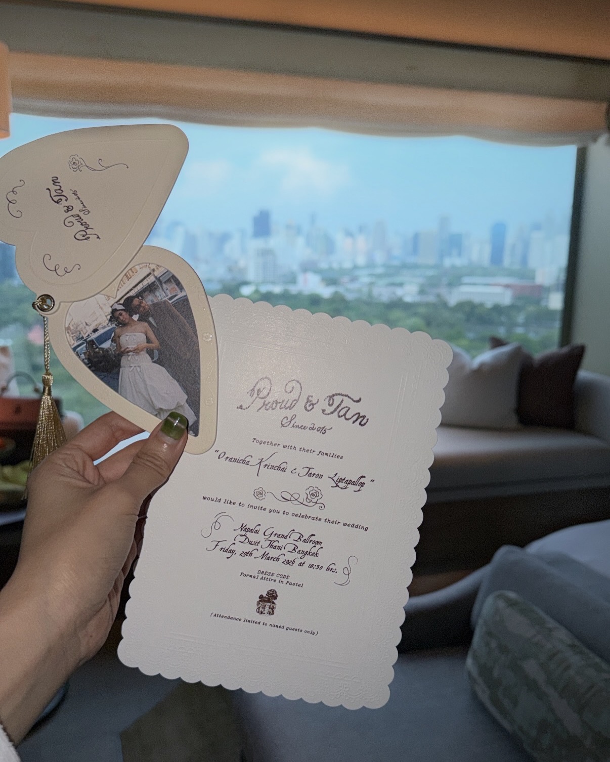 ซาร่า เล็กจ์