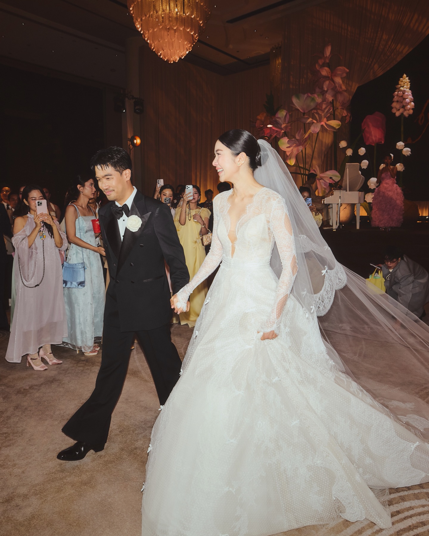 ซาร่า เล็กจ์