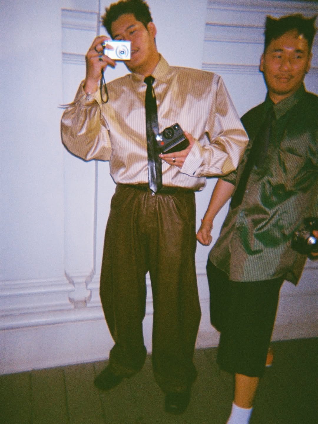 ซาร่า เล็กจ์
