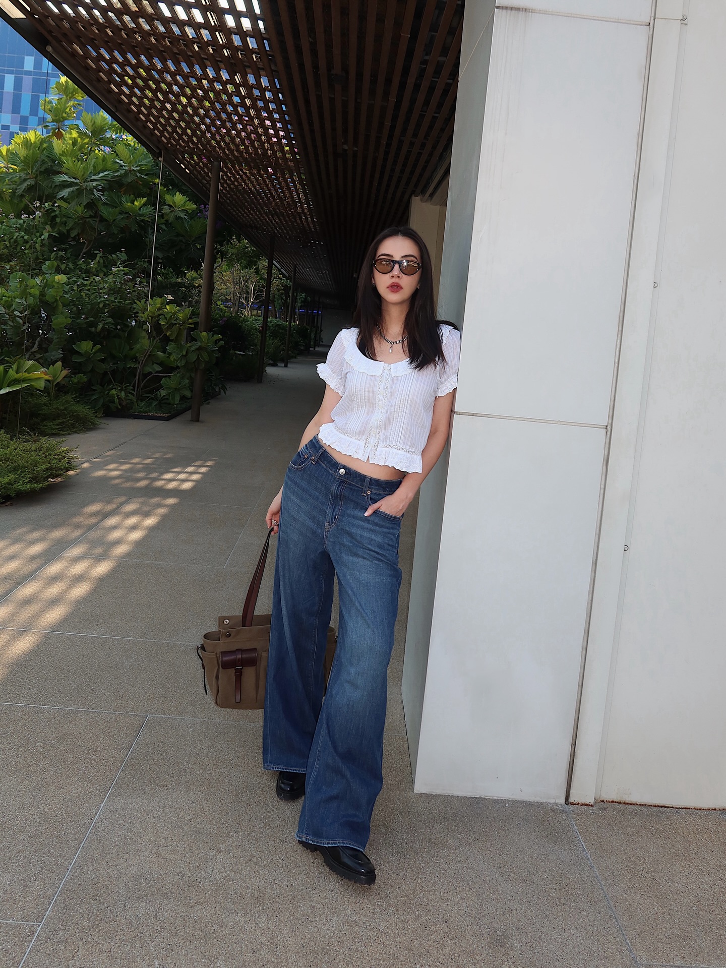 ซาร่า เล็กจ์