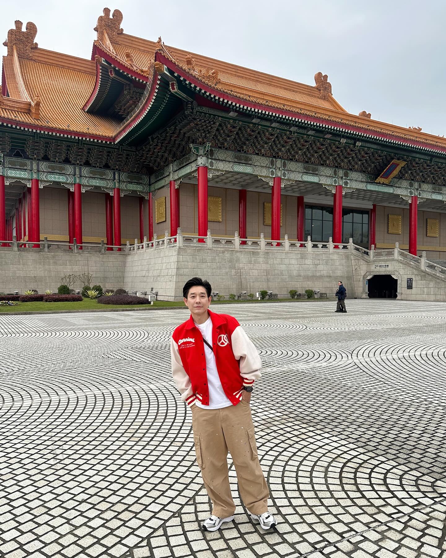 บอย - อนุวัฒน์ สงวนศักดิ์ภักดี