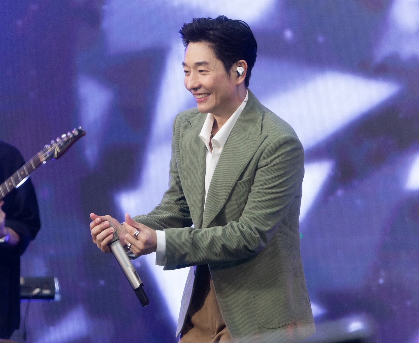 บอย - อนุวัฒน์ สงวนศักดิ์ภักดี