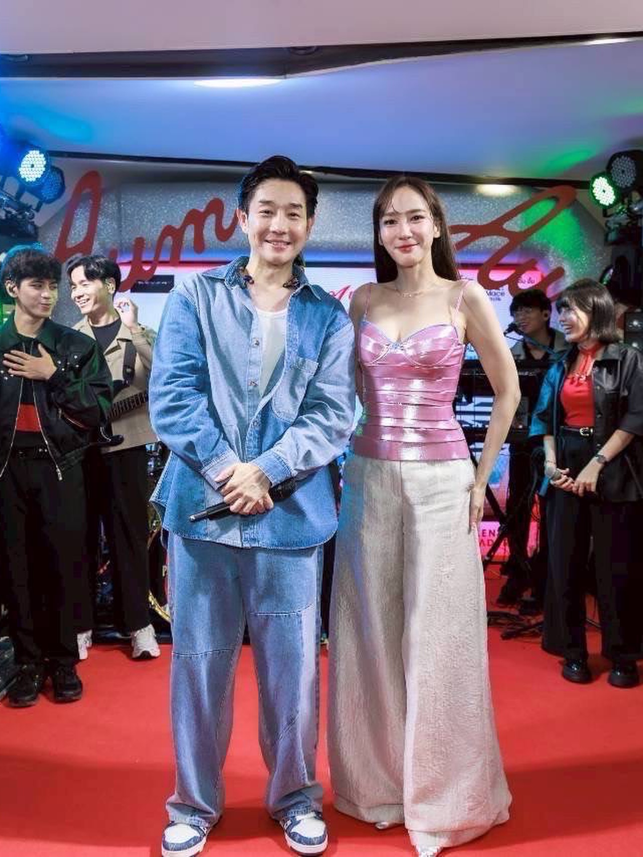 บอย - อนุวัฒน์ สงวนศักดิ์ภักดี