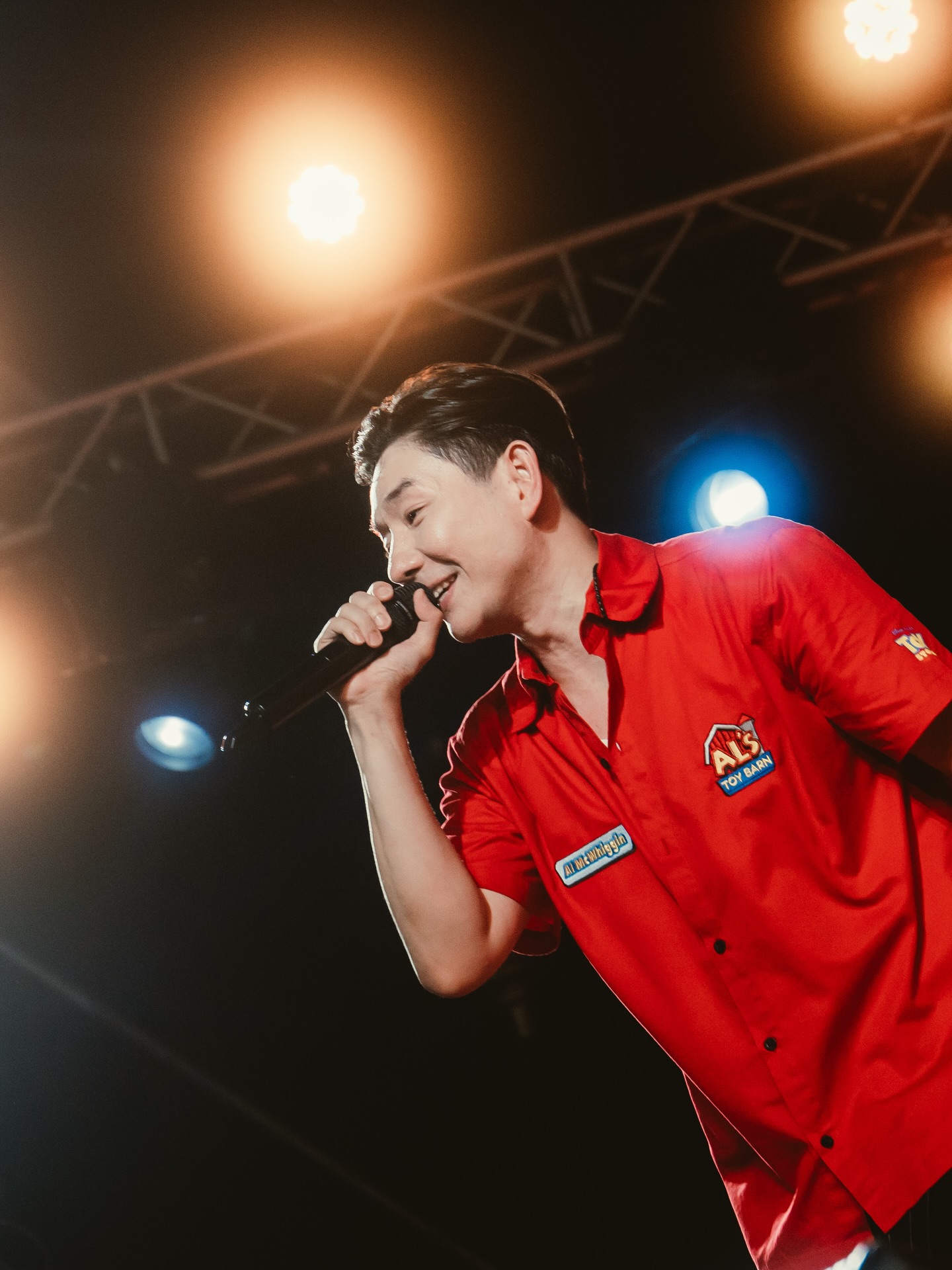 บอย - อนุวัฒน์ สงวนศักดิ์ภักดี