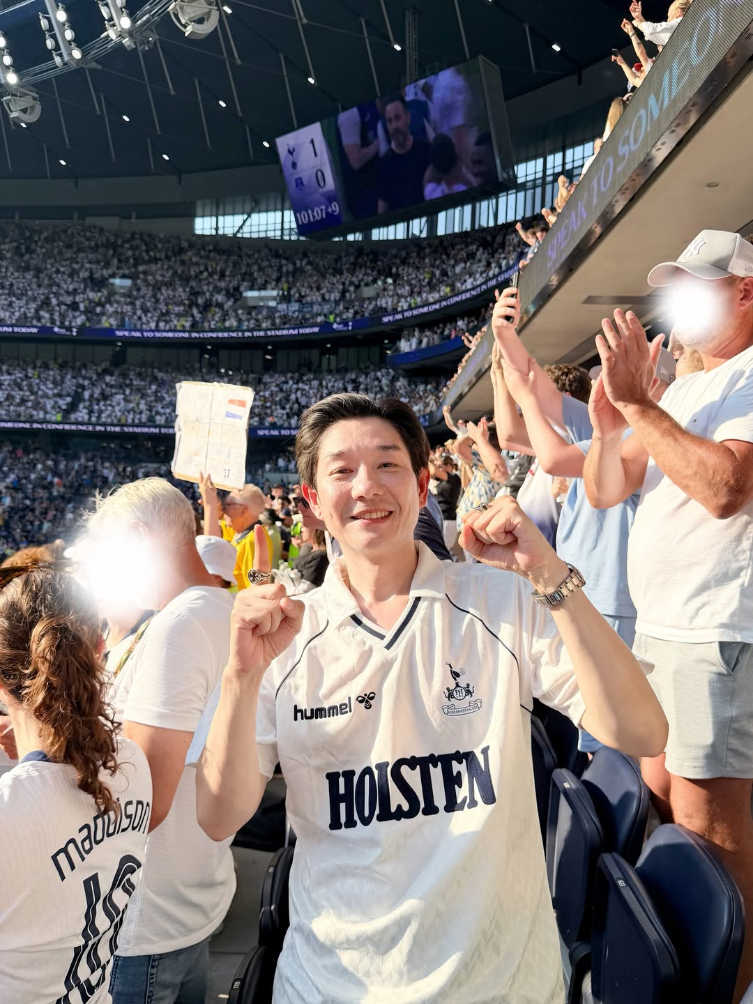 บอย - อนุวัฒน์ สงวนศักดิ์ภักดี
