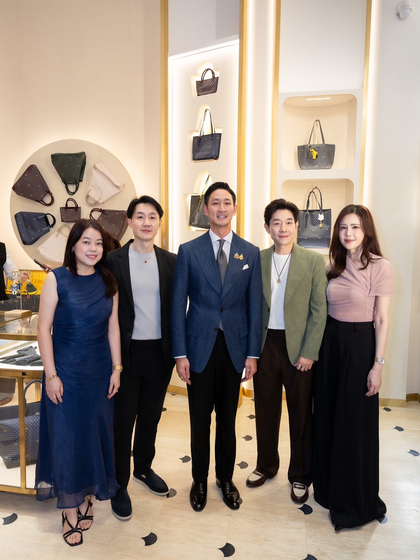 บอย - อนุวัฒน์ สงวนศักดิ์ภักดี