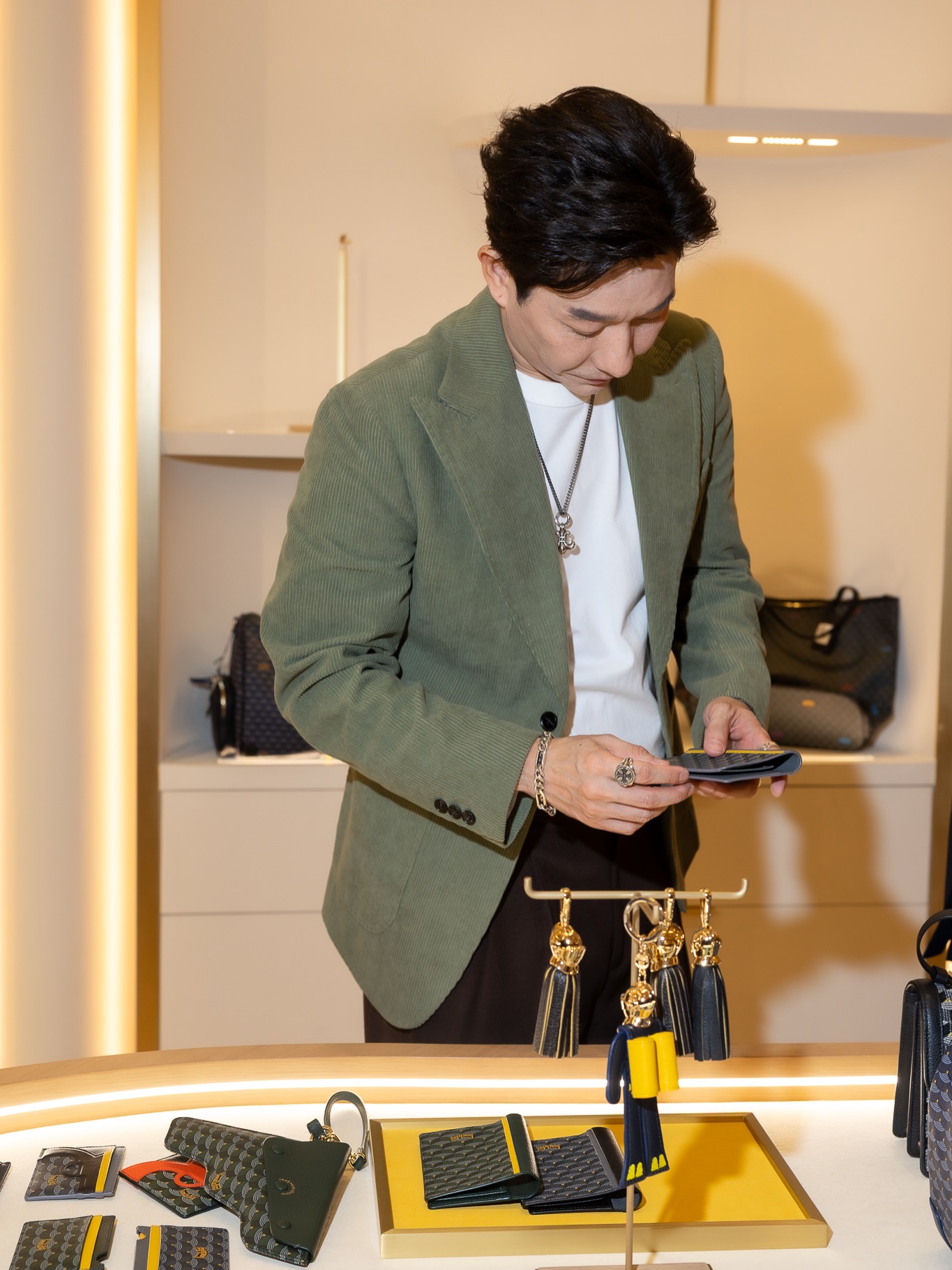บอย - อนุวัฒน์ สงวนศักดิ์ภักดี