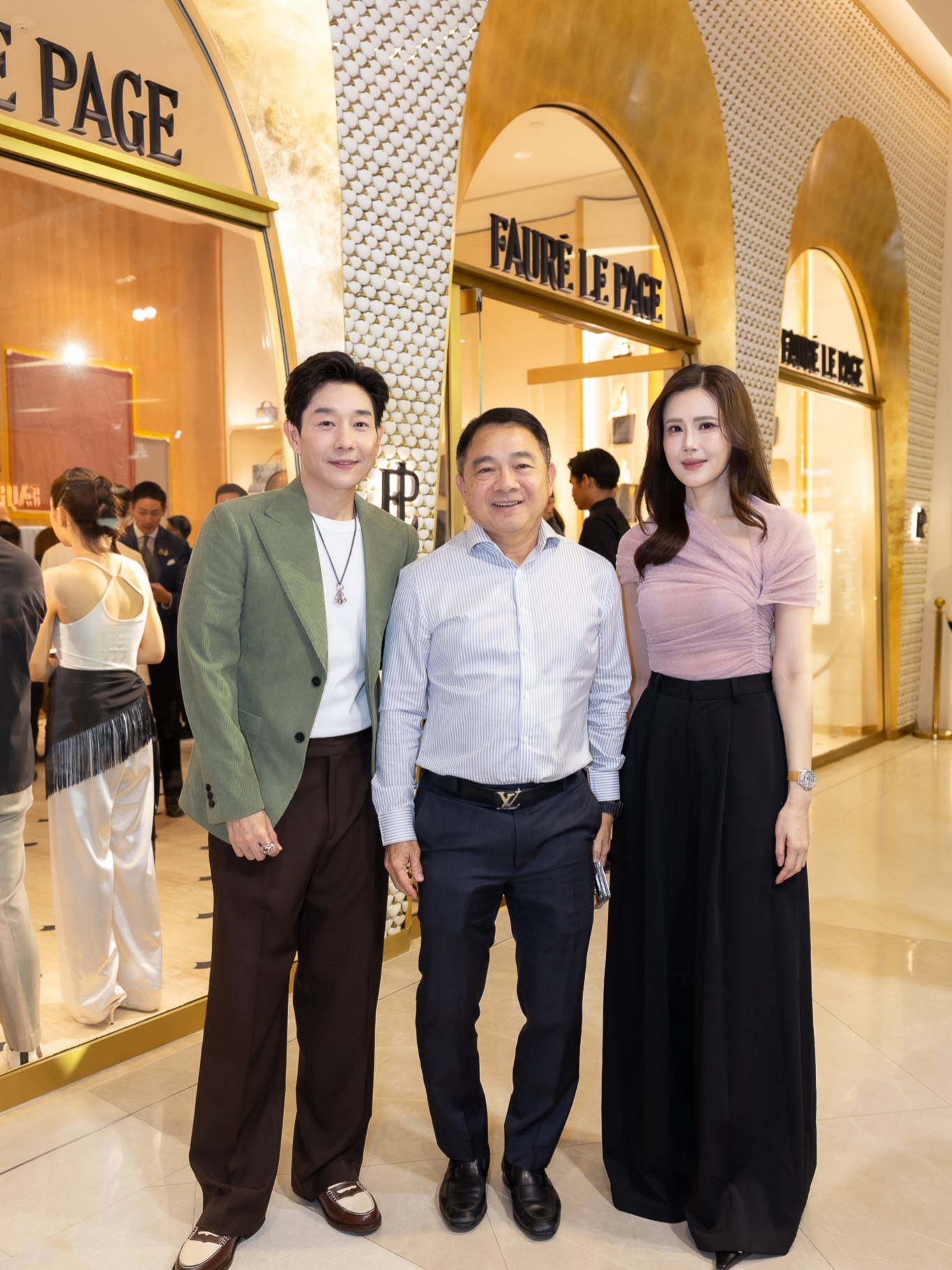 บอย - อนุวัฒน์ สงวนศักดิ์ภักดี