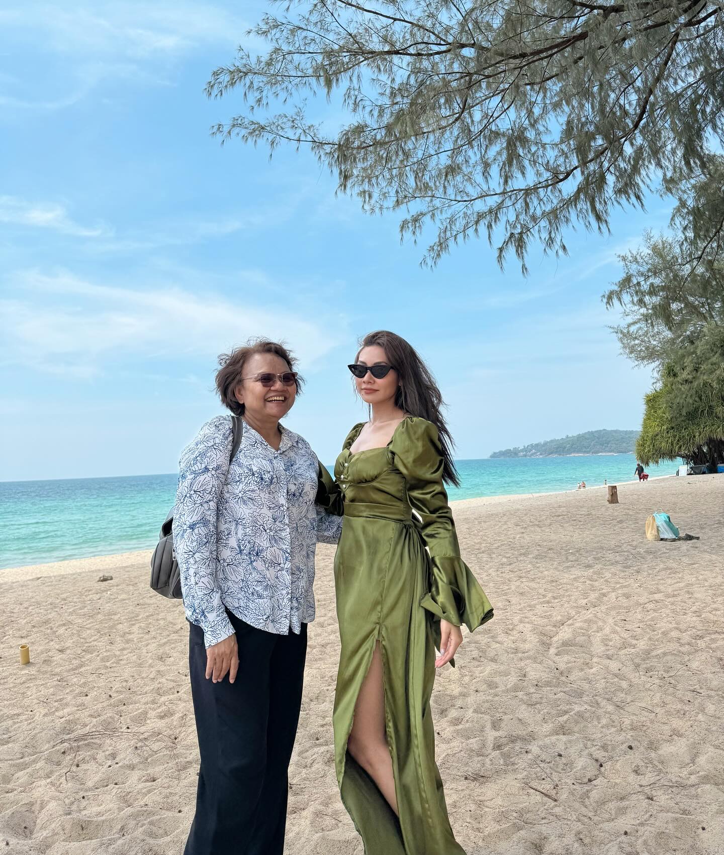 แก้ม - วิชญาณี เปียกลิ่น