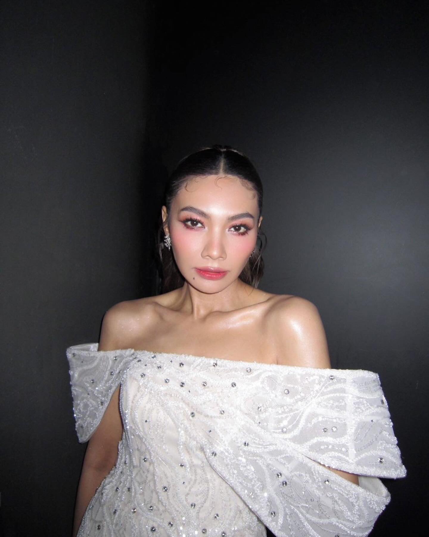 แก้ม - วิชญาณี เปียกลิ่น