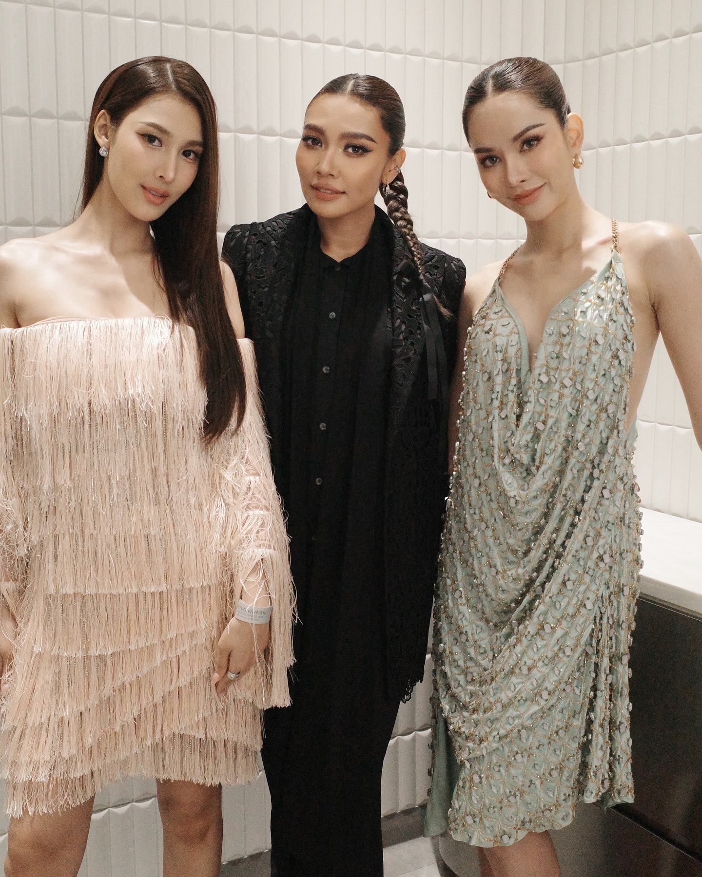 แก้ม - วิชญาณี เปียกลิ่น