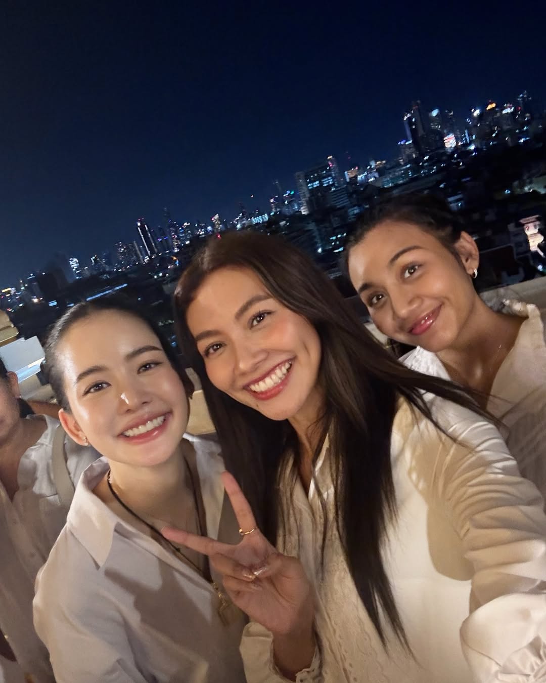 แก้ม - วิชญาณี เปียกลิ่น