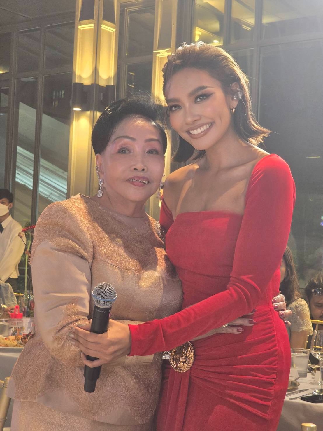 แก้ม - วิชญาณี เปียกลิ่น