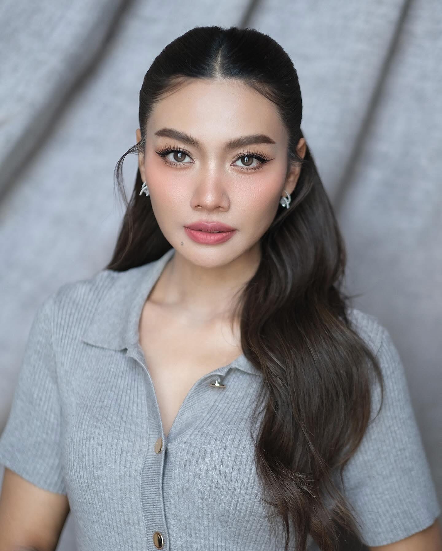 แก้ม - วิชญาณี เปียกลิ่น